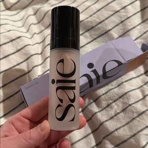 BNIB- Saie Glowy Super Gel Multipurpose Illuminator - Roseglow